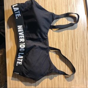 sportsbra